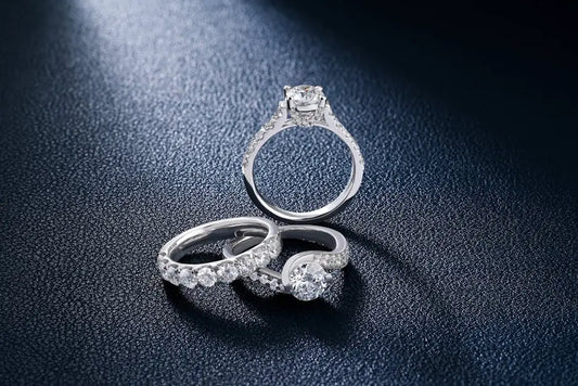 How is the Value of a Diamond Ring Determined?