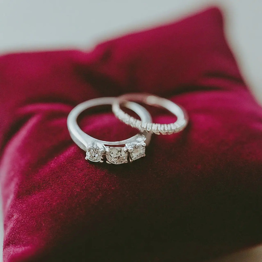 How Do I Choose the Perfect Diamond Anniversary Bands?