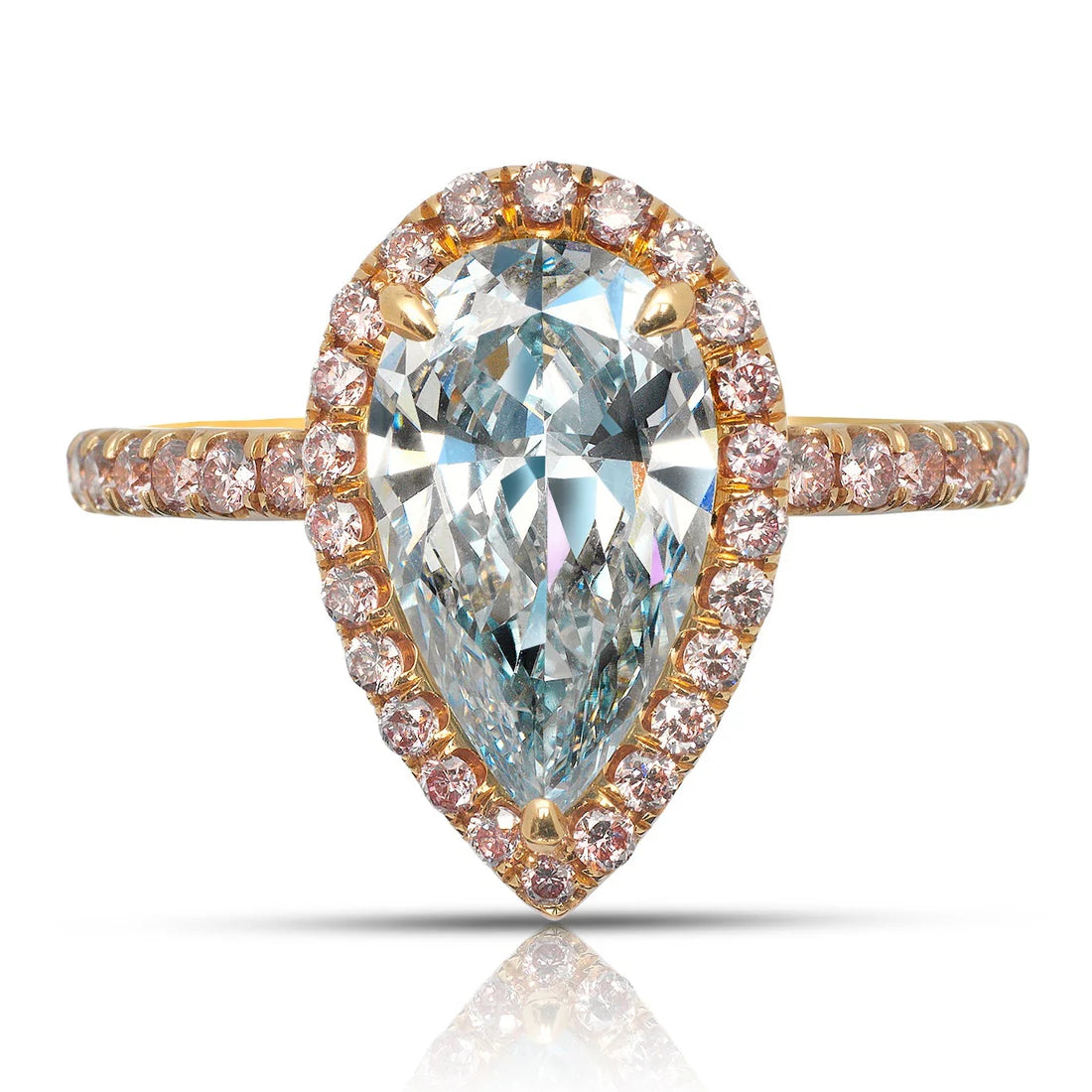 The Guide for Choosing Blue Diamond Rings for Your Engagement