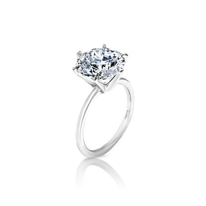 Lona 4 Carat G VS2 Round Brilliant Lab-Grown Diamond Engagement Ring in Platinum Side View