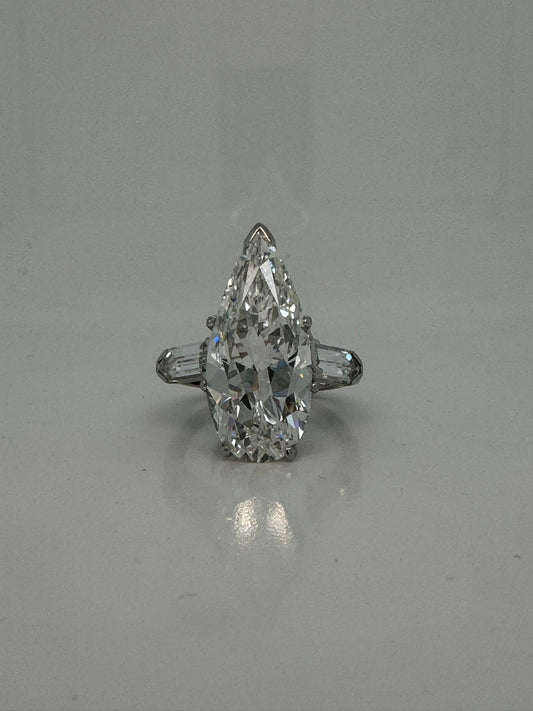 Birdie 11 Carats Pear Shape Diamond Three Stone Engagement Ring in Platinum GIA Certified