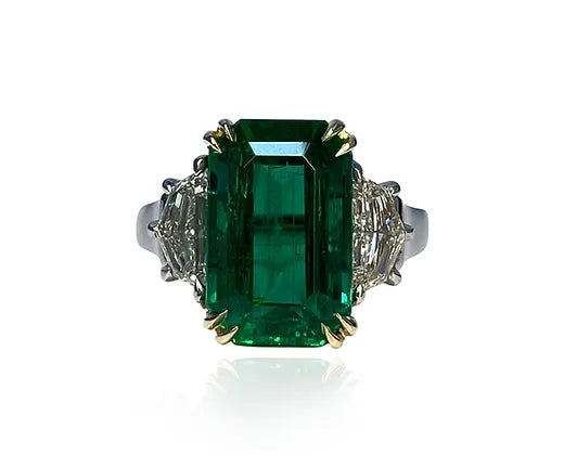 Kaylani 4.23 Carats Emerald Cut Emerald Gemstone Ring in Platinum