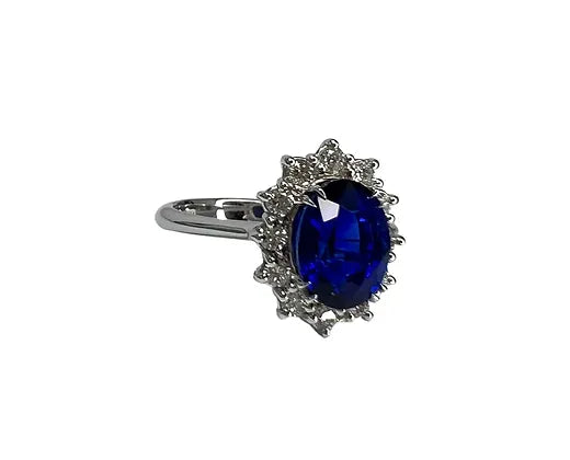 Dakota 3.02 Carats Sapphire Oval Cut Gemstone Ring in 18k White Gold Side View