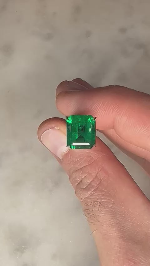 3.41 CARAT EMERALD CUT NATURAL GREEN EMERALD LOOSE GEMSTONE VIDEO