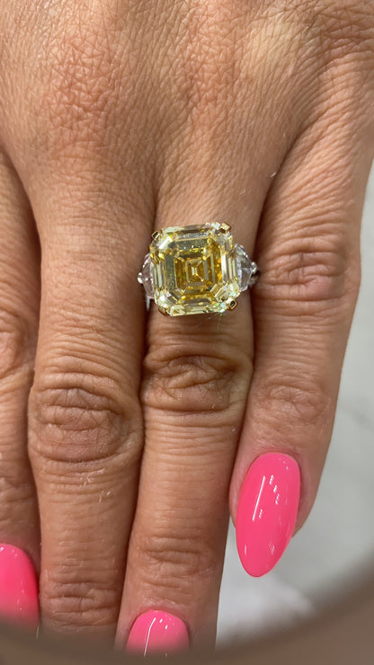 RAYO 11 CARAT ASSCHER CUT NATURAL FANCY YELLOW DIAMOND ENGAGEMENT RING 18K GOLD GIA CERTIFIED 10 CT FBY VVS2 BY MIKE NEKTA