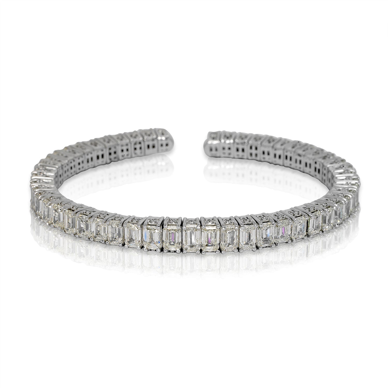 Diamond Tennis Bracelet Emerald Cut 20 Carat in 18K White Gold Front View