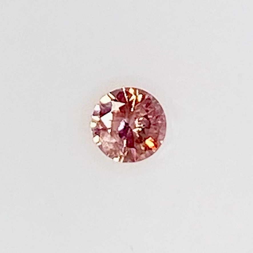 Fancy Orangy Pink Argyle Diamond Round Shaped  0.17 Carat Front View