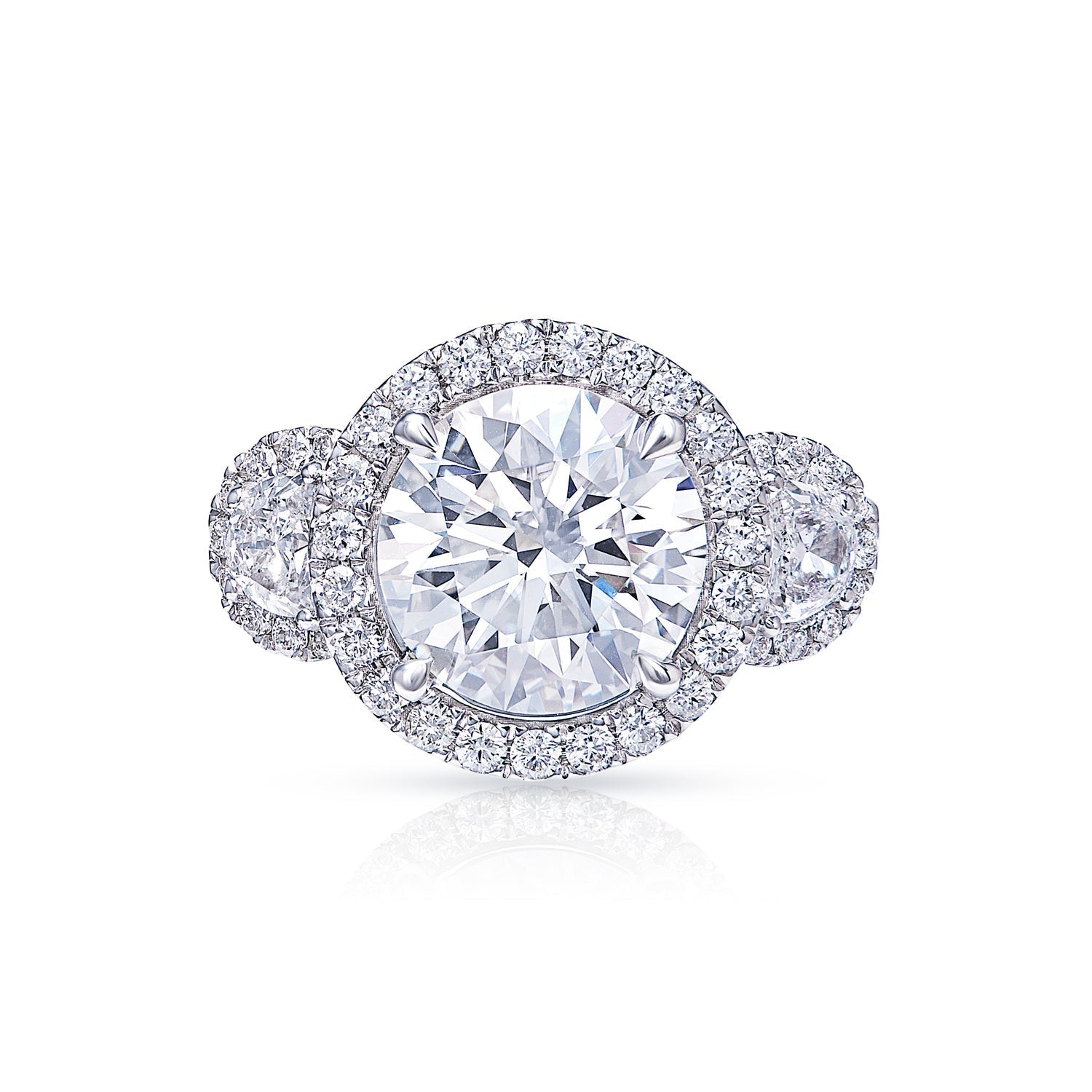 Amaya 6 Carat Earth Mined Round Brilliant Diamond Engagement Ring Sidestone in 18kt White Gold. GIA Front View