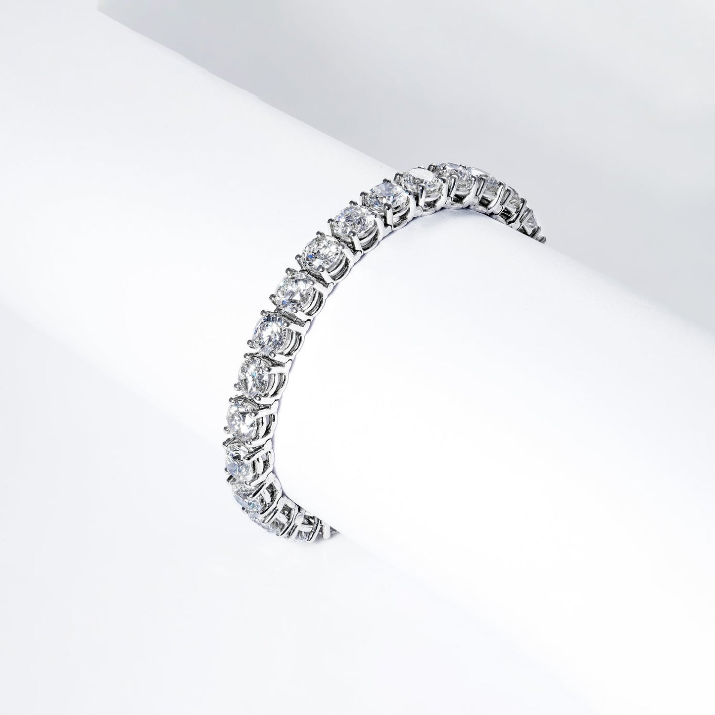 Tatum 27 Carat Round Brilliant Diamond Single Row Bracelet in 14k White Gold Side View