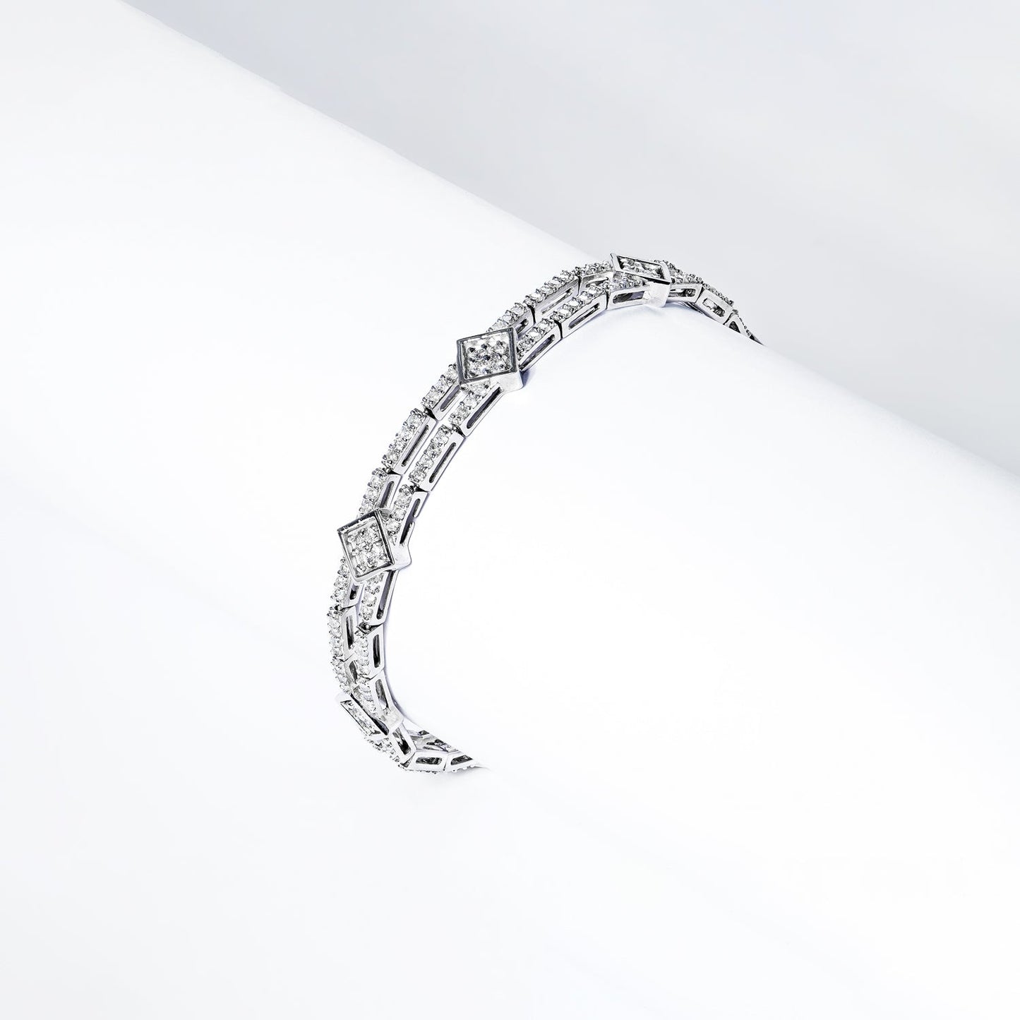 Sloane 3 Carat Round Brilliant Diamond Tennis Bracelet in 14k White Gold