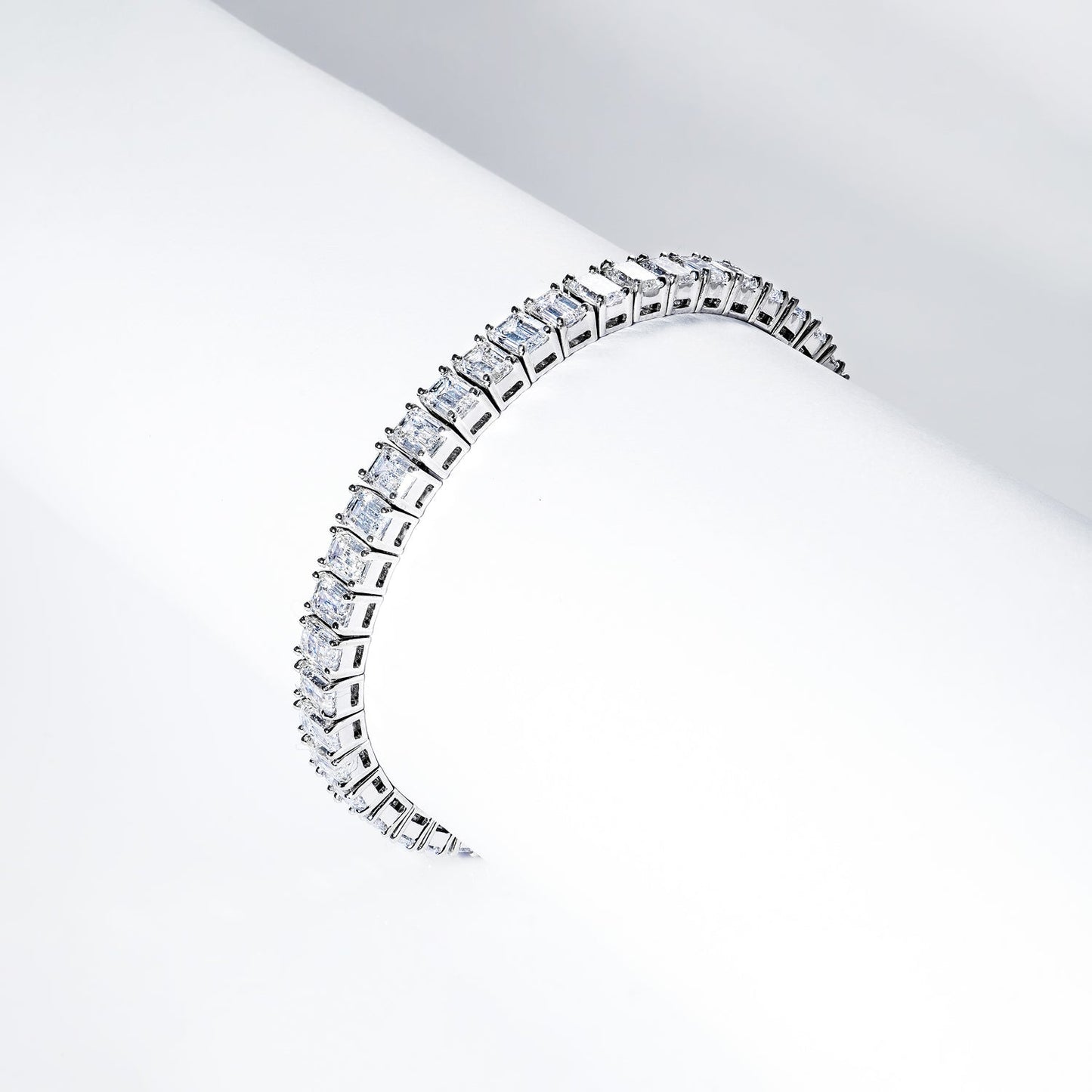 Liya 19 Carat Emerald Cut Single Row Lab Grown Diamond Tennis Bracelet in 14k White Gold