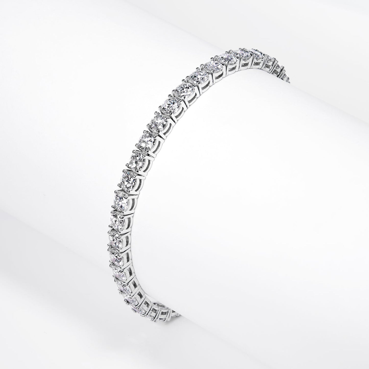 Larrisa 10 Carat Round Brilliant Lab Grown Diamond Tennis Bracelet in 14k White Gold