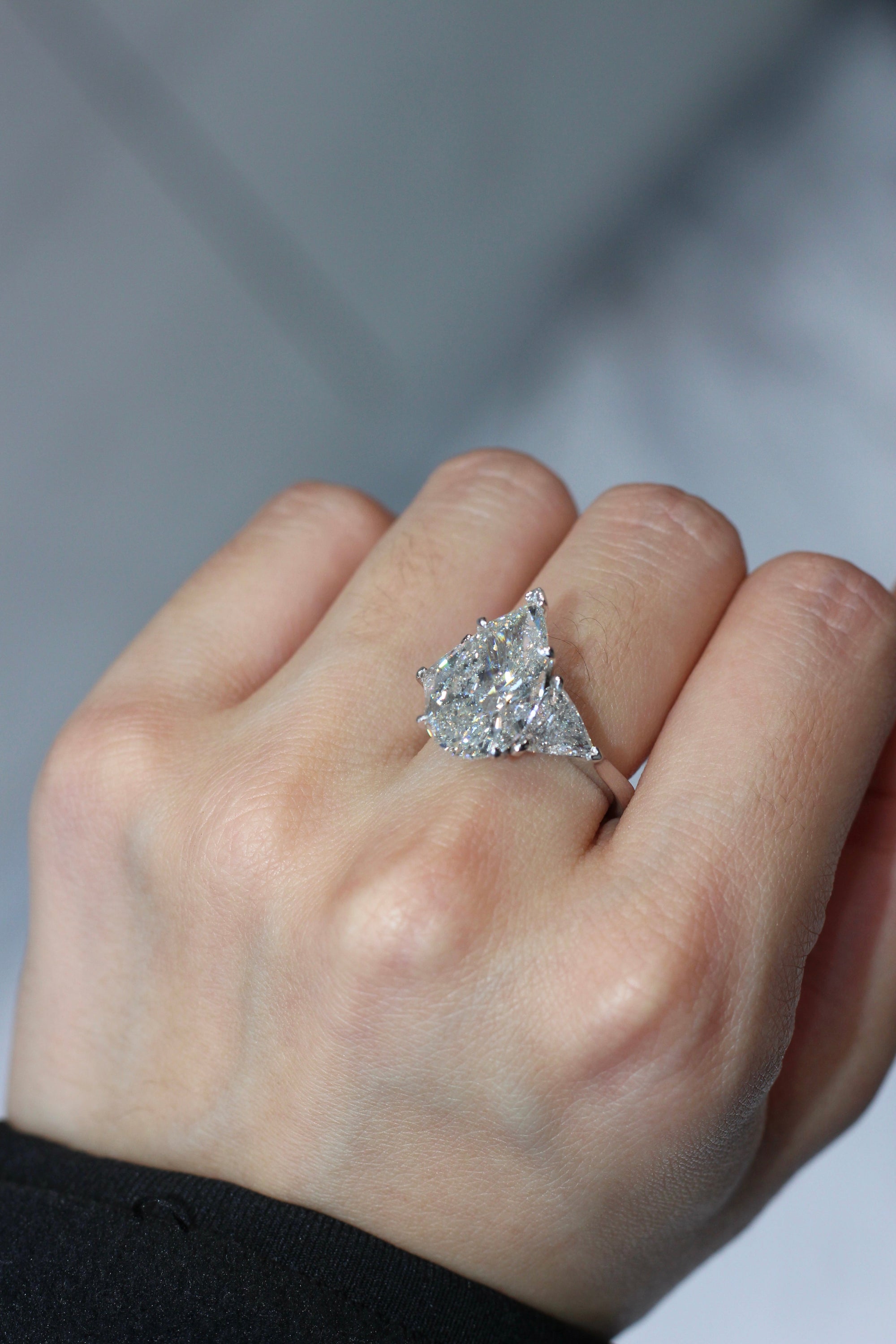 7 Diamond Platinum or White Gold Engagement Ring - Cape Diamonds : Cape  Diamonds